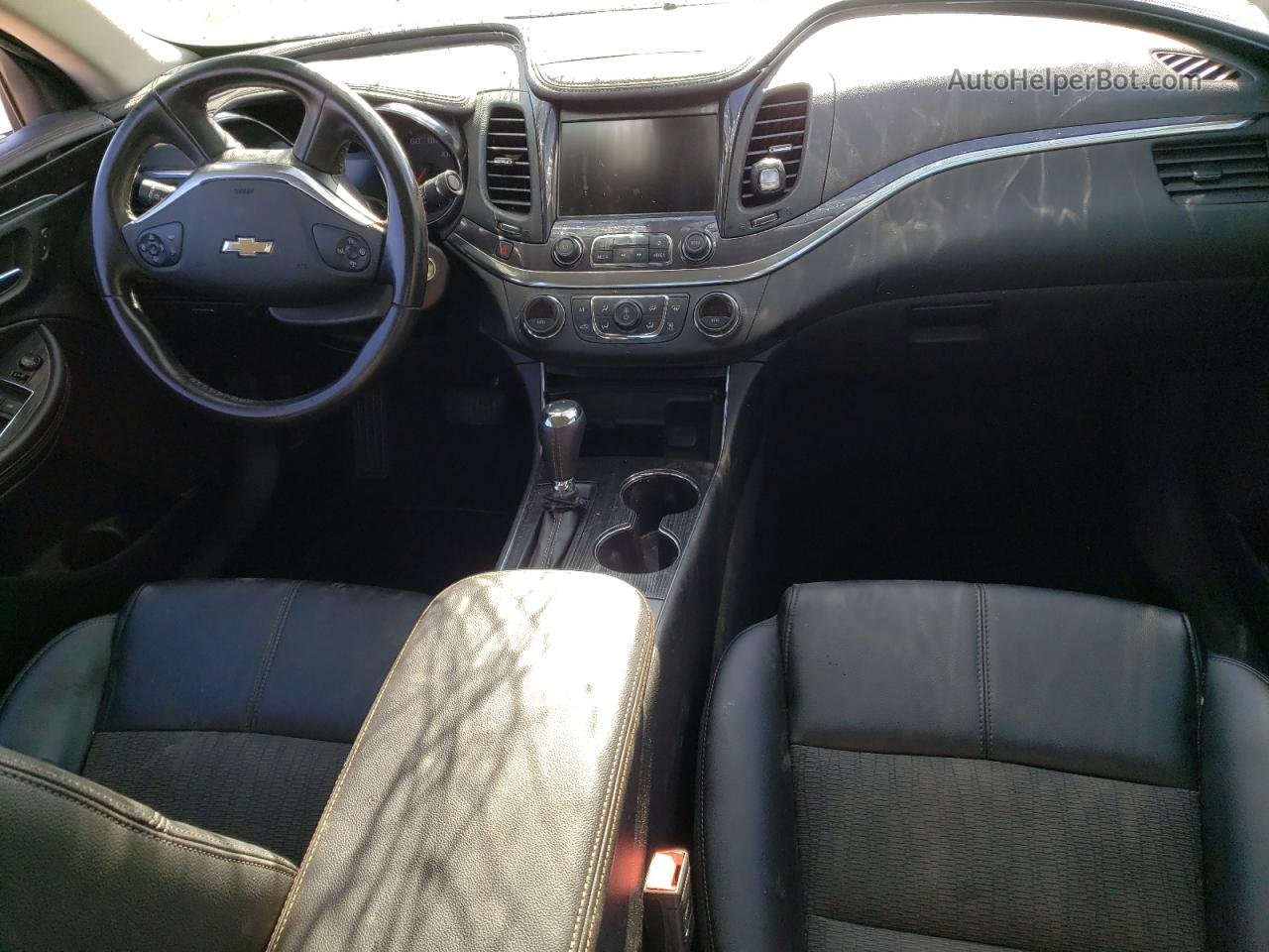 2017 Chevrolet Impala Lt Черный vin: 2G1105S32H9158469