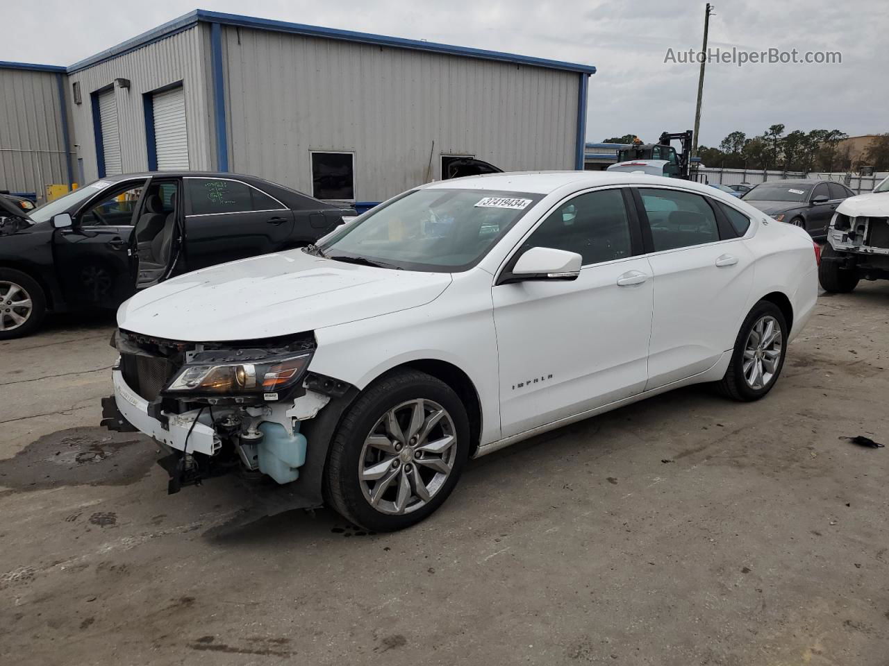 2017 Chevrolet Impala Lt White vin: 2G1105S32H9158472