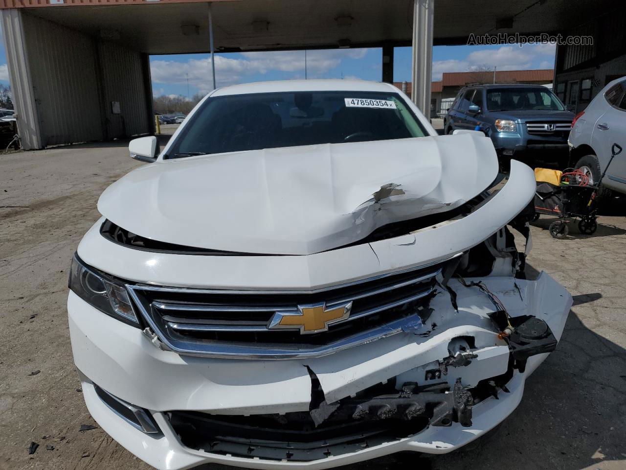 2017 Chevrolet Impala Lt White vin: 2G1105S35H9155954