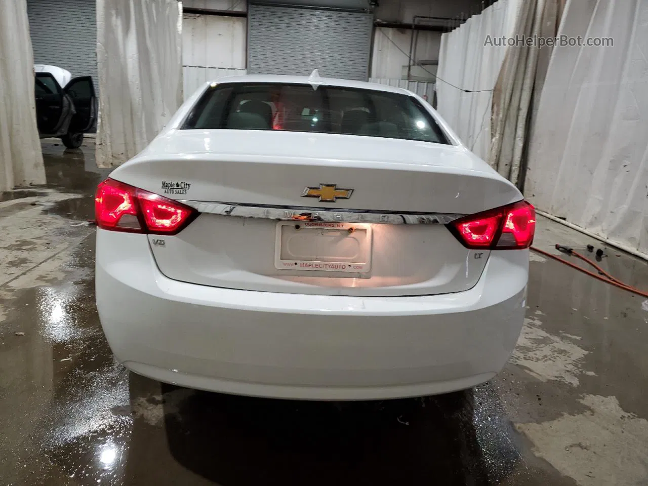 2017 Chevrolet Impala Lt White vin: 2G1105S37H9103368