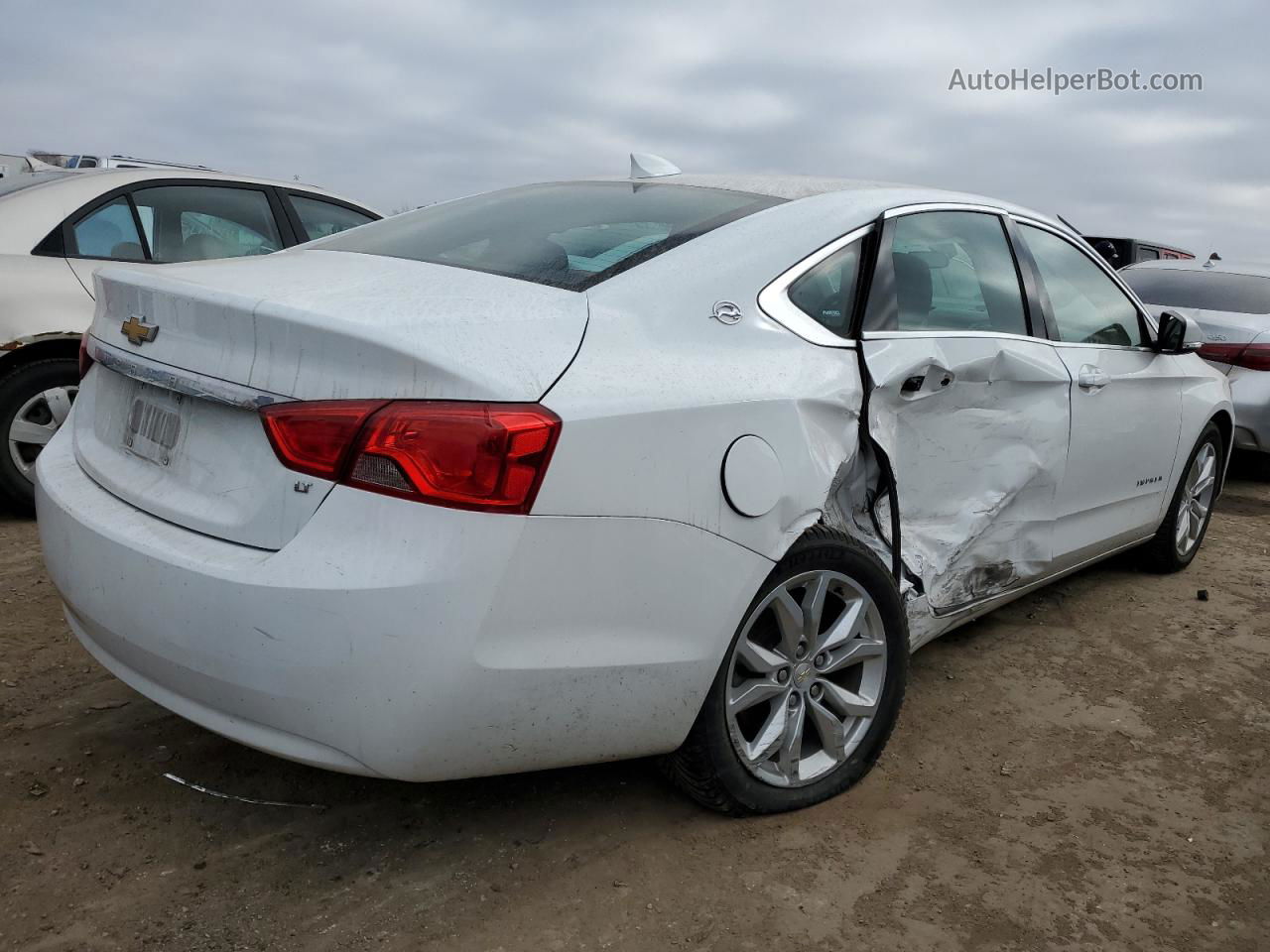 2017 Chevrolet Impala Lt White vin: 2G1105S38H9159464