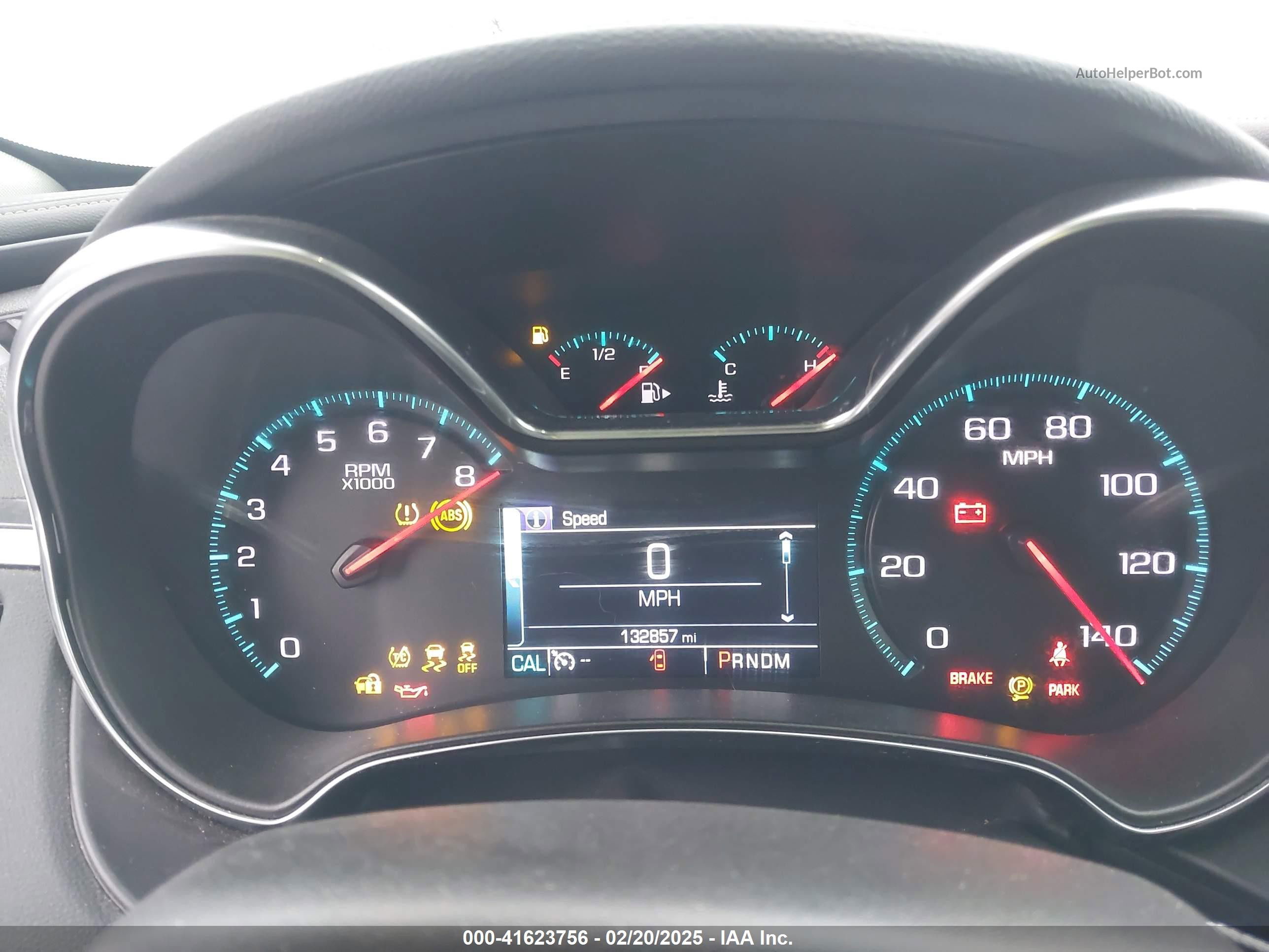 2017 Chevrolet Impala 1lt Серый vin: 2G1105S39H9104215