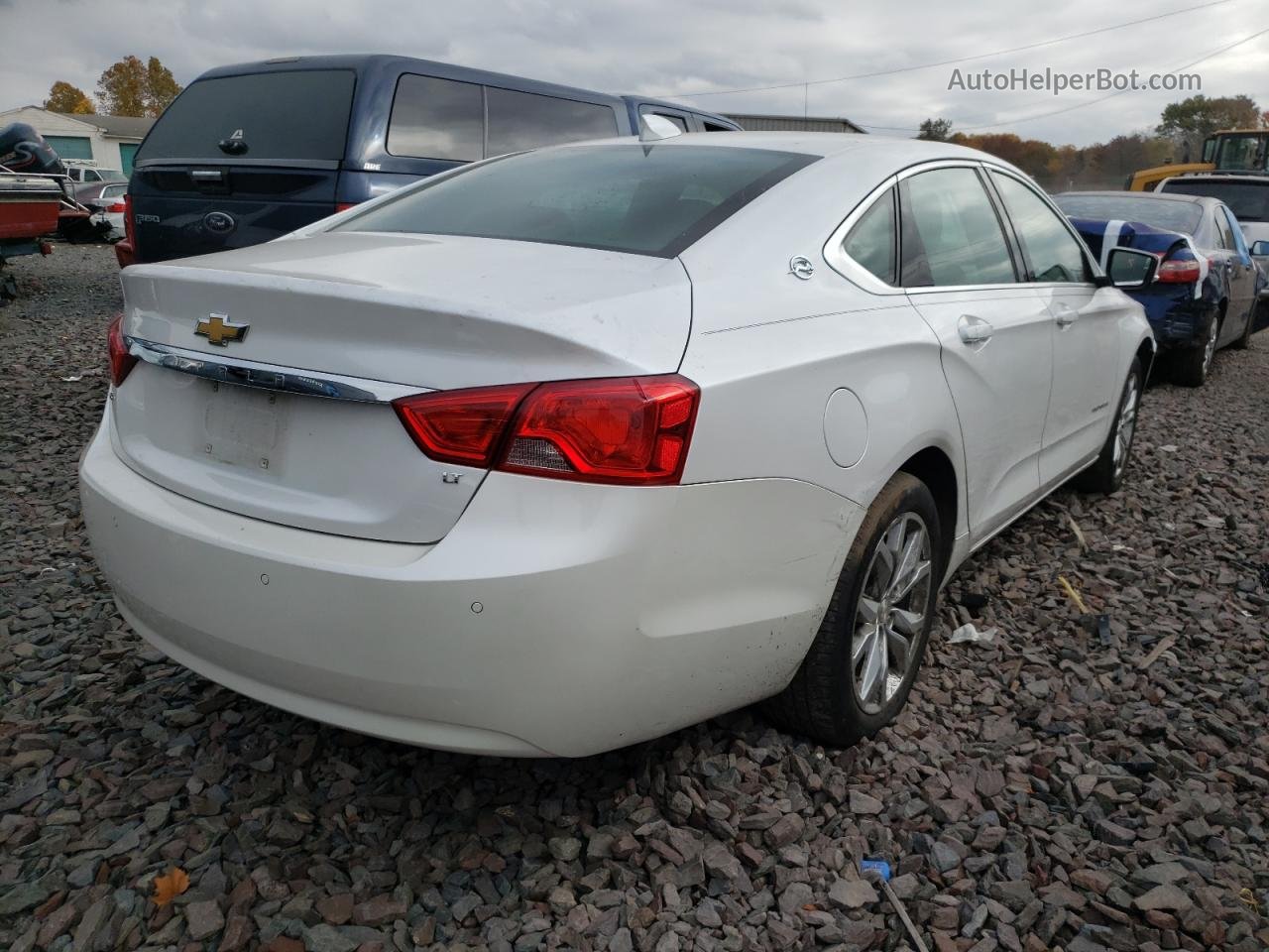 2017 Chevrolet Impala Lt Белый vin: 2G1105S3XH9181210