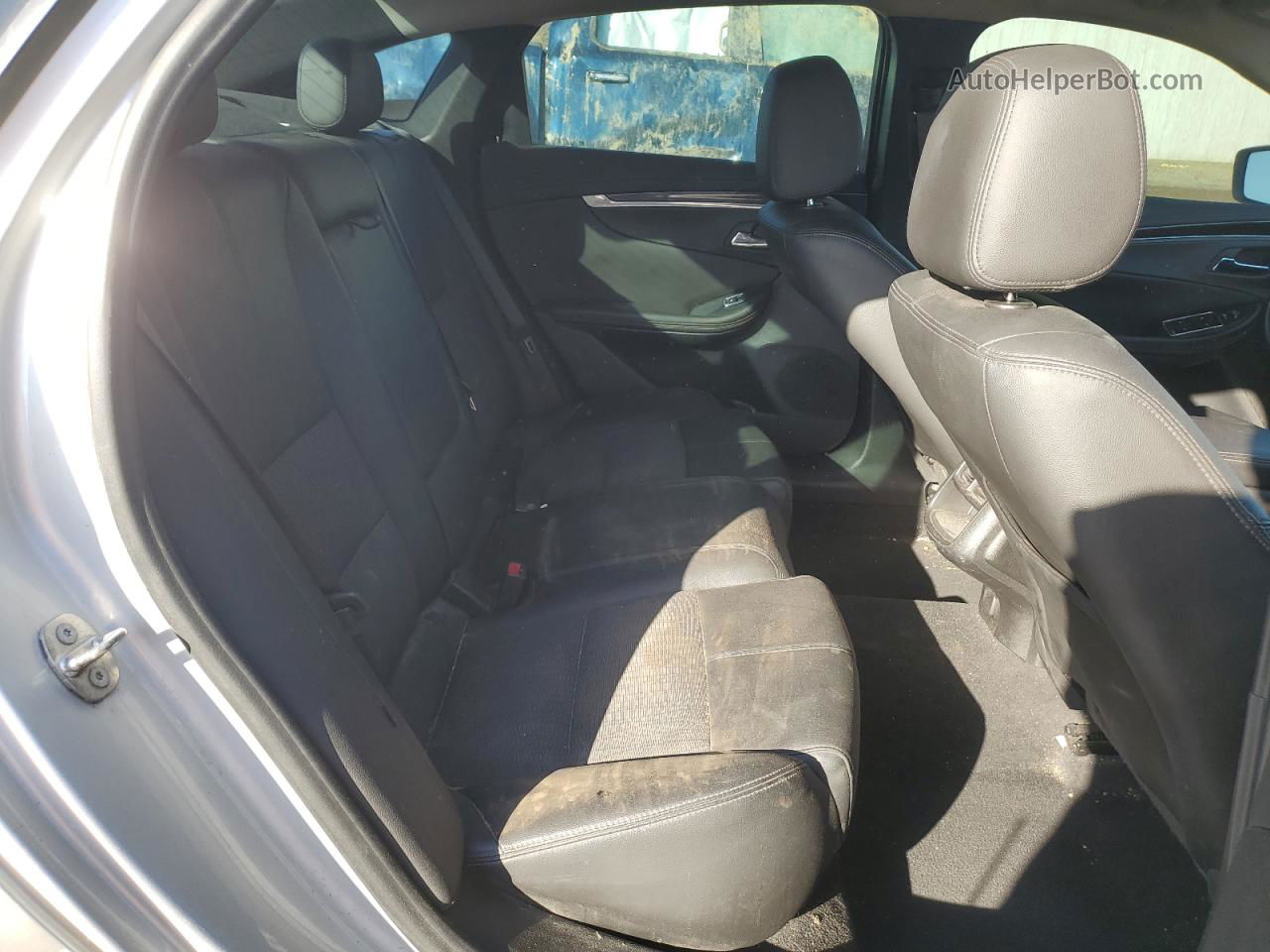 2017 Chevrolet Impala Lt Silver vin: 2G1105SA1H9193227