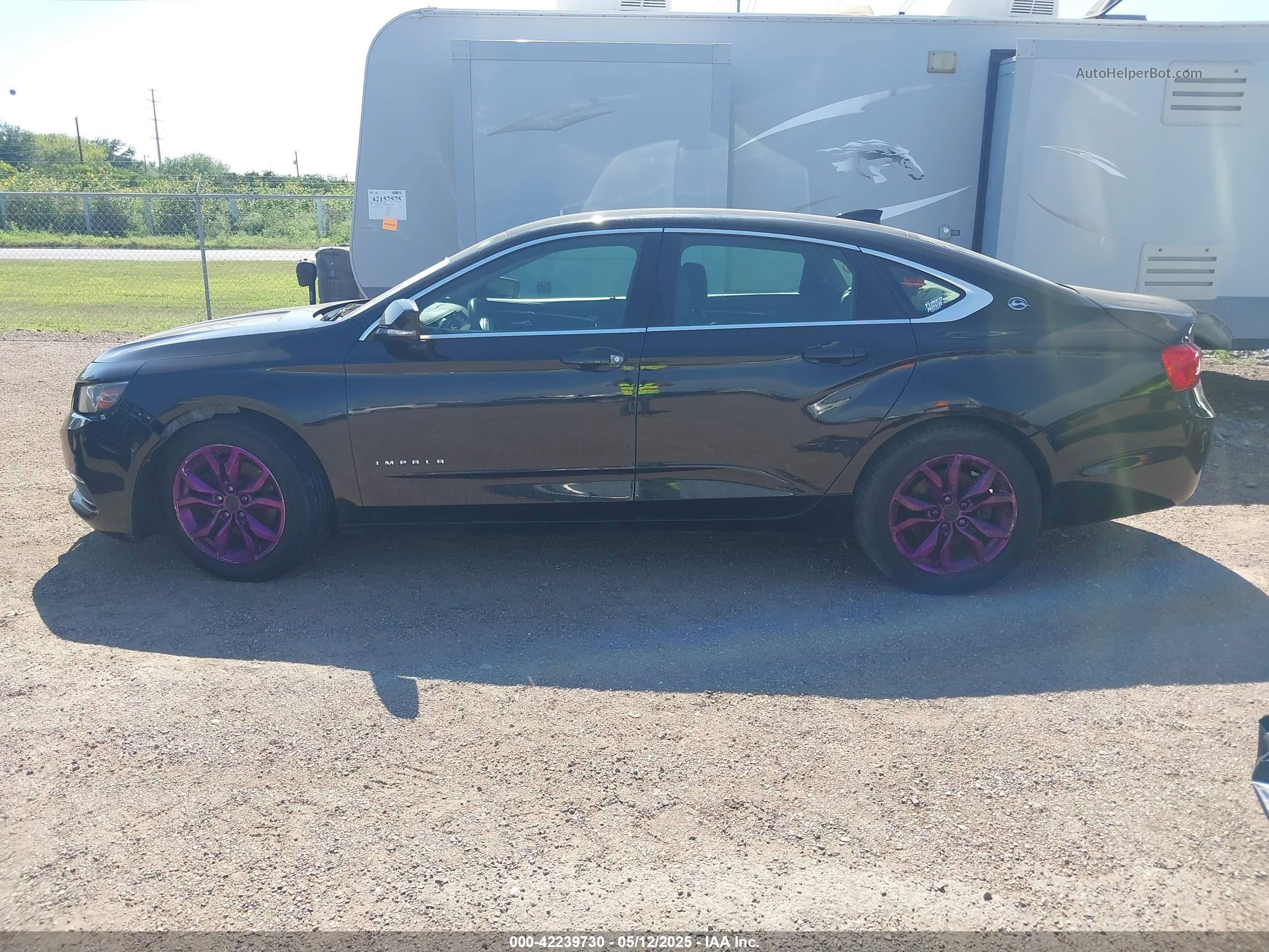 2017 Chevrolet Impala 1lt Black vin: 2G1105SA2H9153643