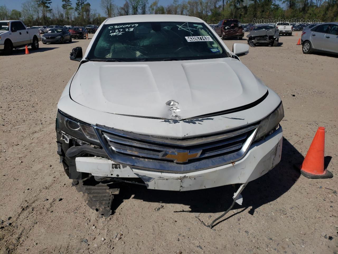 2017 Chevrolet Impala Lt White vin: 2G1105SA4H9104007