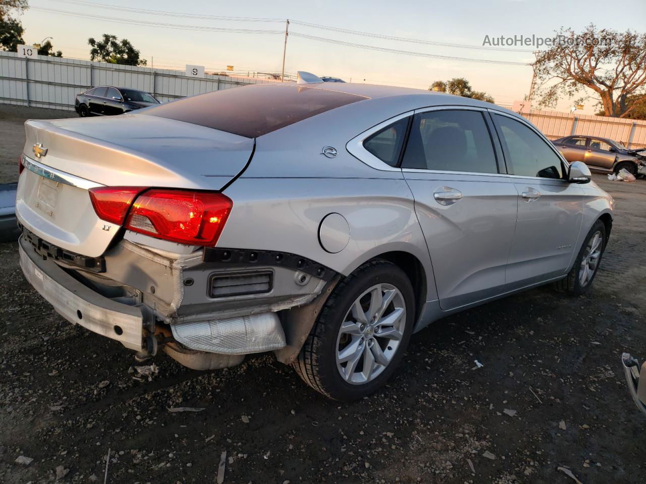 2016 Chevrolet Impala Lt Серебряный vin: 2G1115S39G9105344