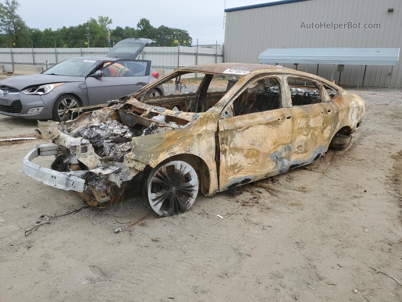 2014 Chevrolet Impala Lt Пожар vin: 2G1125S33E9164433
