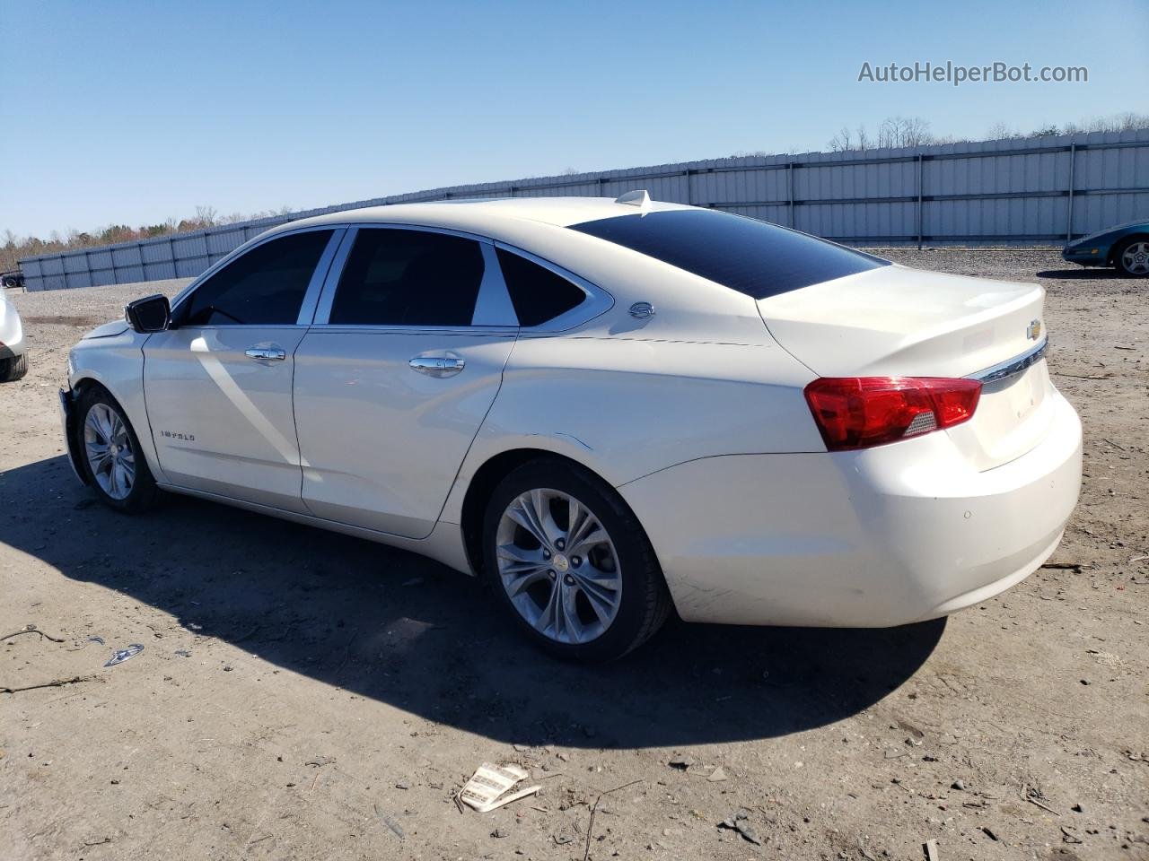 2014 Chevrolet Impala Lt Белый vin: 2G1125S37E9172230