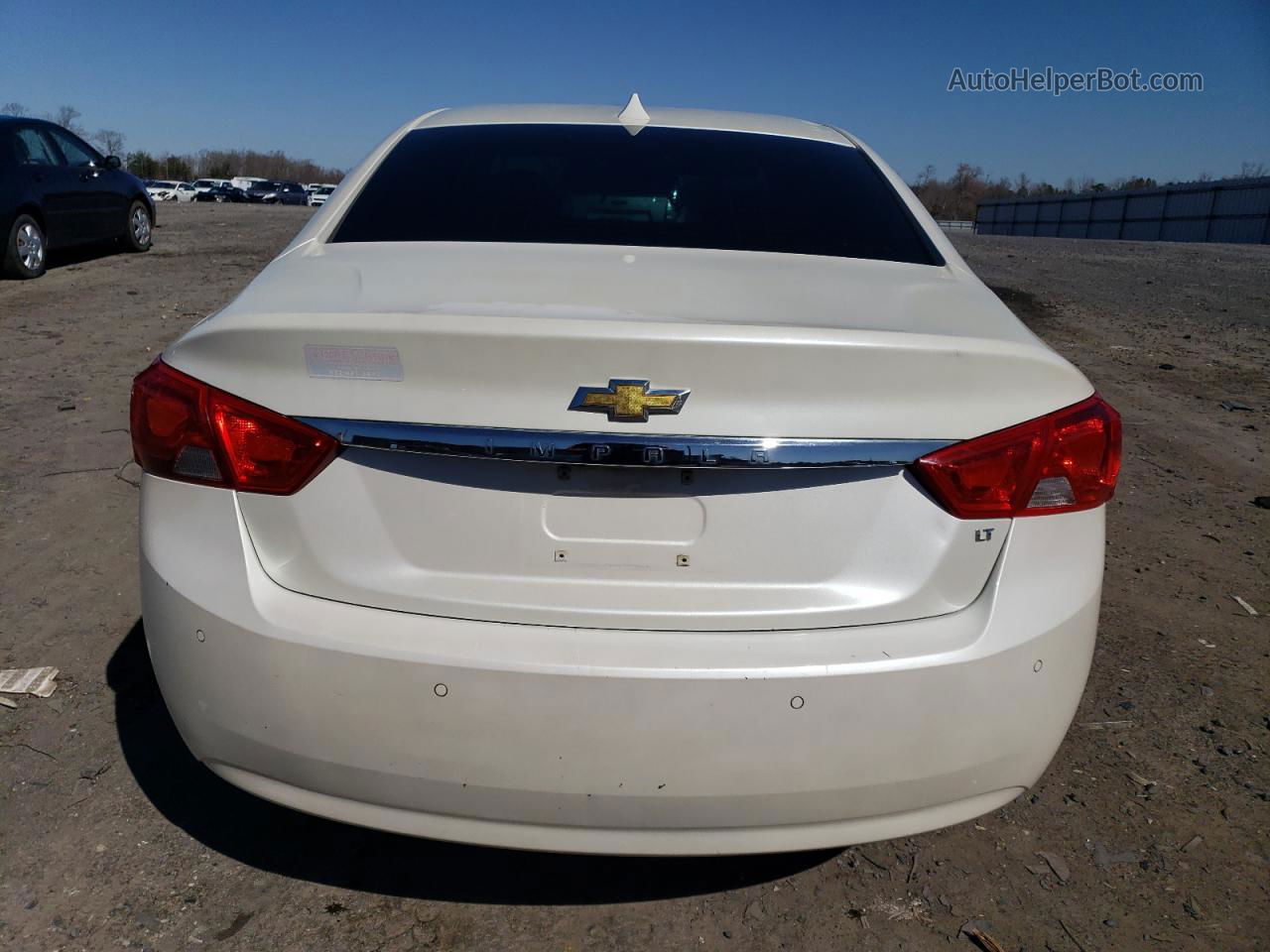 2014 Chevrolet Impala Lt Белый vin: 2G1125S37E9172230