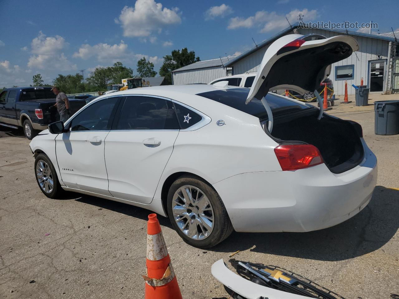 2016 Chevrolet Impala Ls White vin: 2G11X5SA2G9177418