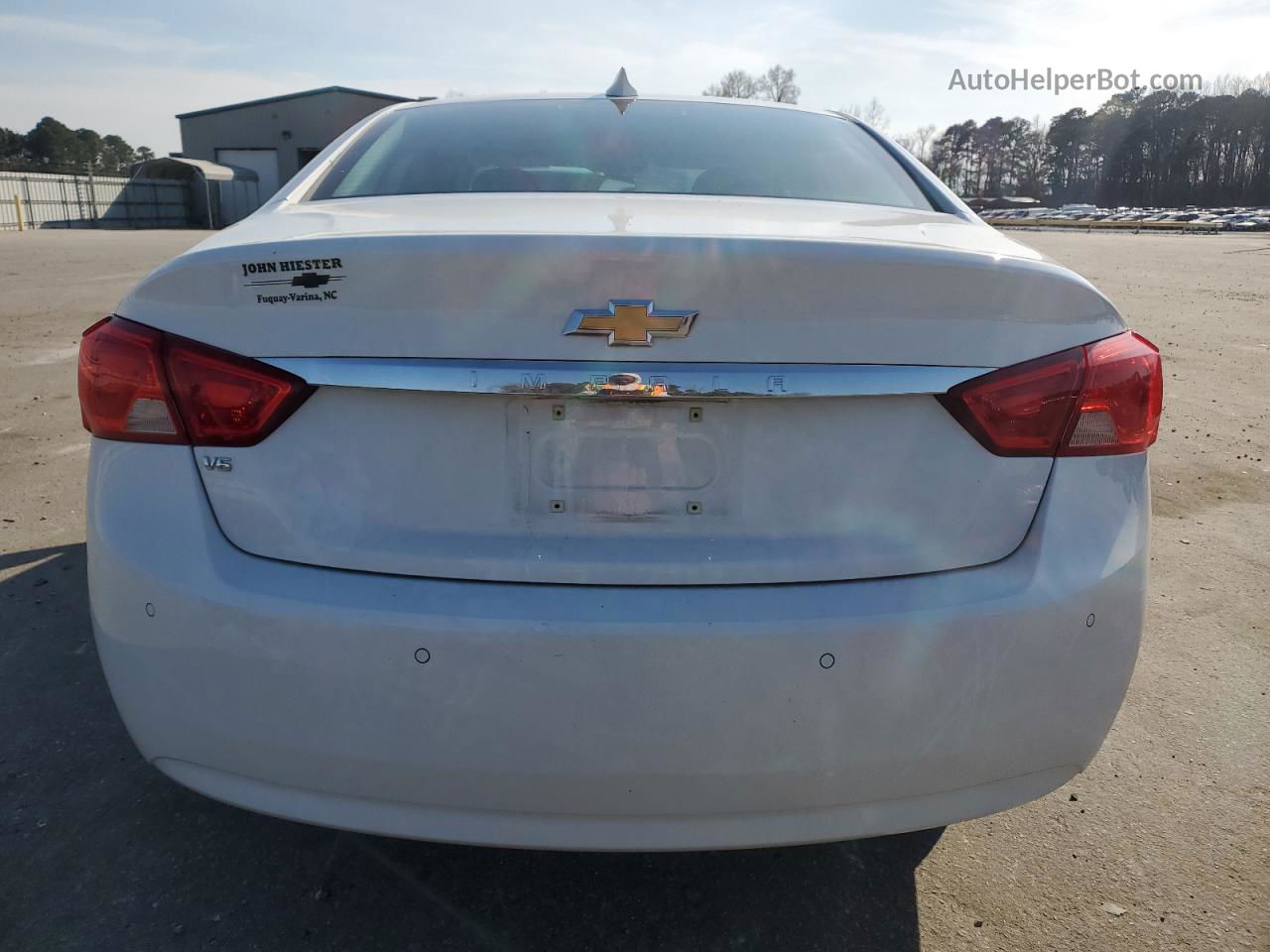 2017 Chevrolet Impala Ls White vin: 2G11Z5S31H9186771