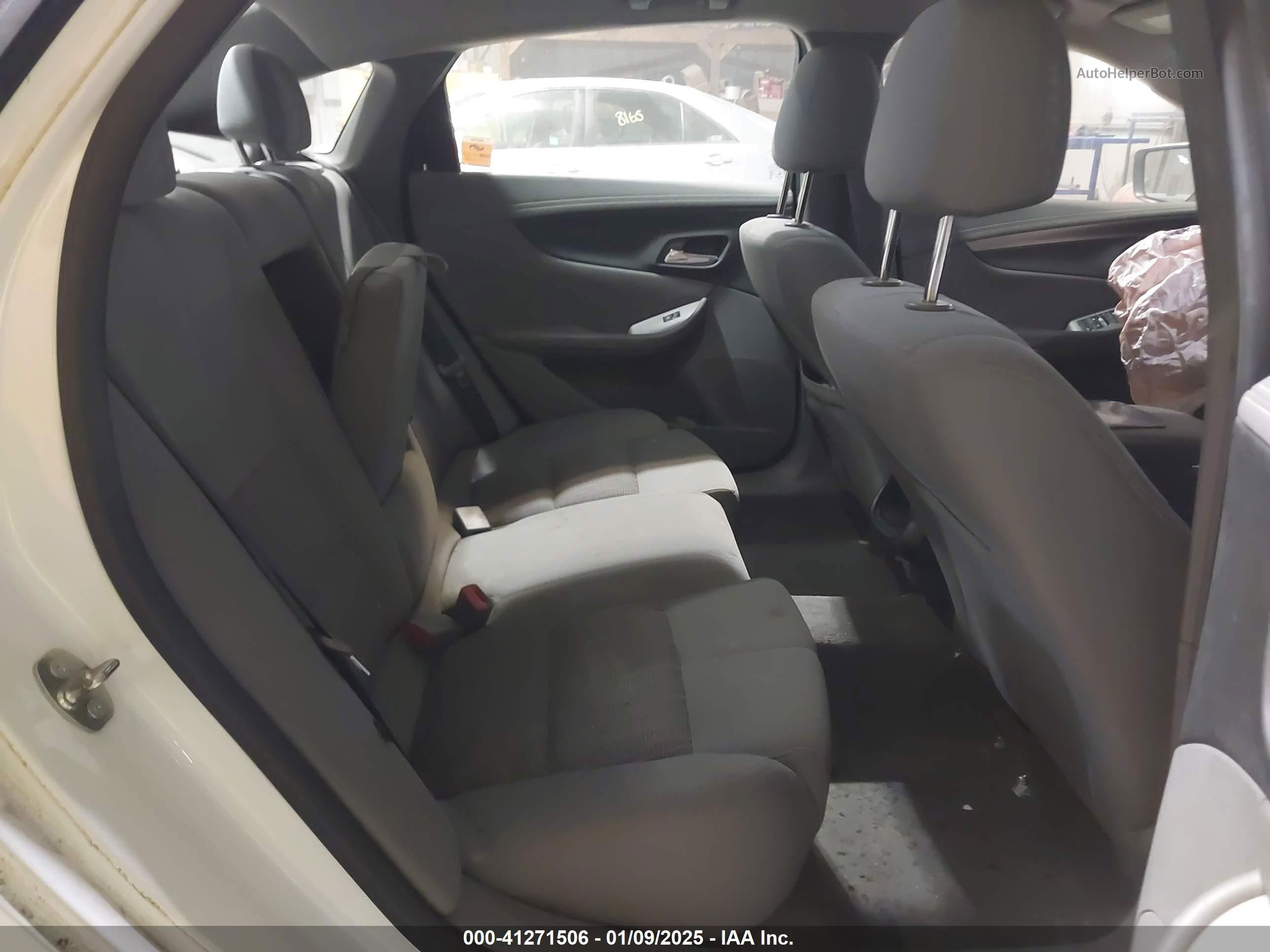 2017 Chevrolet Impala Ls White vin: 2G11Z5SAXH9171667