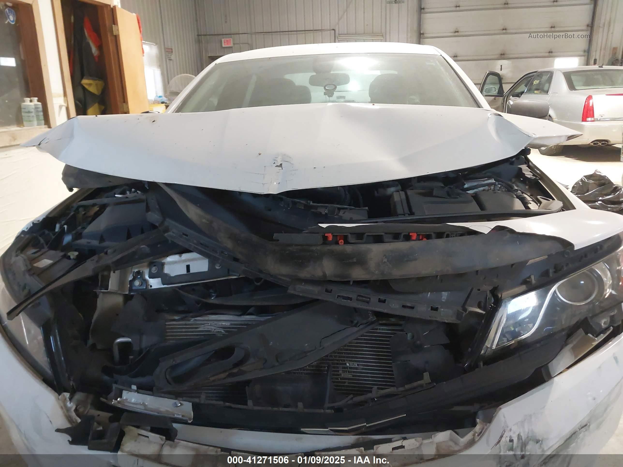 2017 Chevrolet Impala Ls White vin: 2G11Z5SAXH9171667