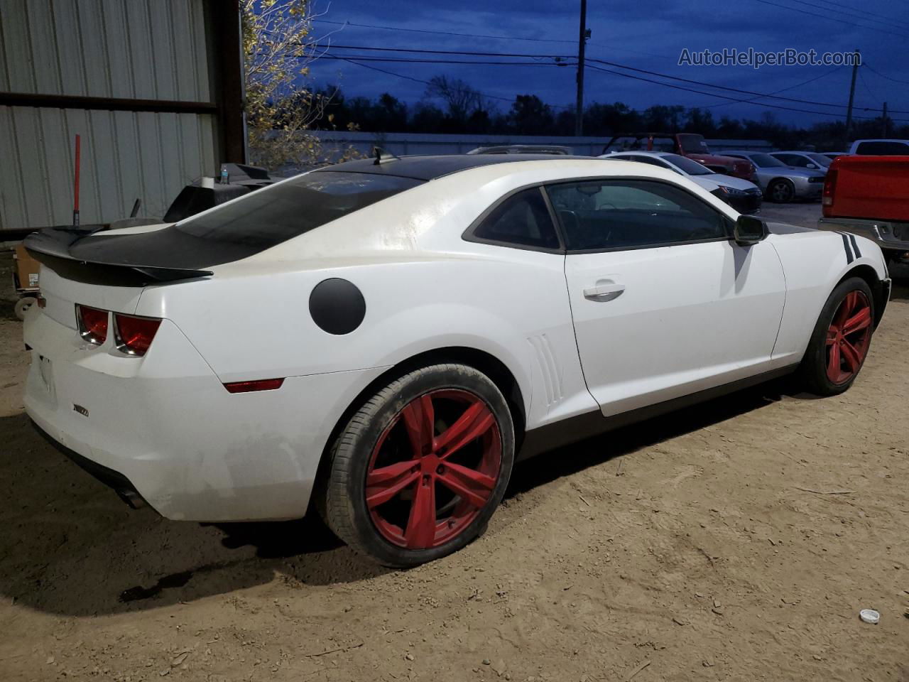 2010 Chevrolet Camaro Ls White vin: 2G1FA1EV1A9150779