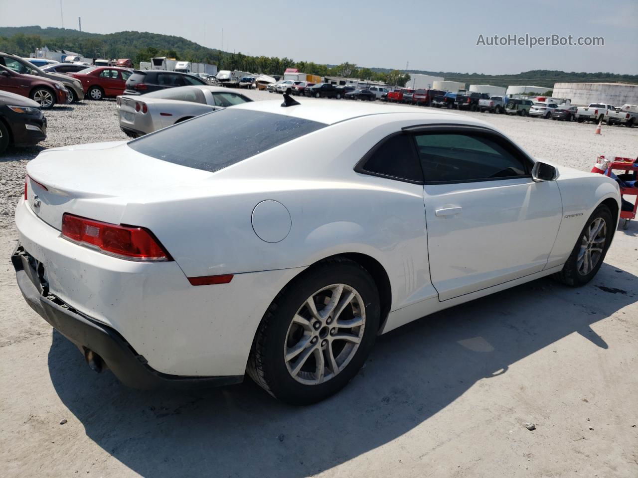 2015 Chevrolet Camaro Ls White vin: 2G1FB1E32F9251431