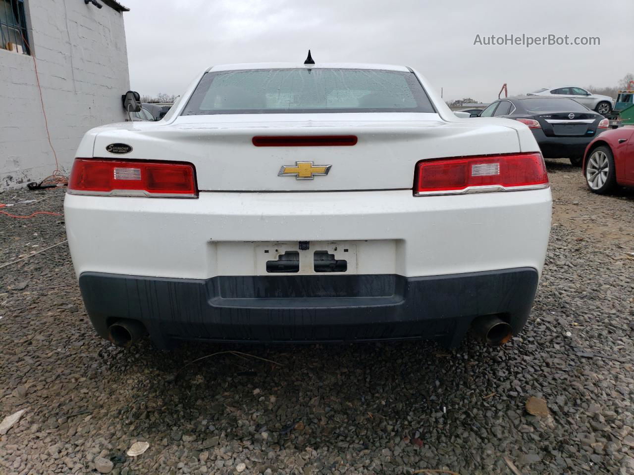 2015 Chevrolet Camaro Ls White vin: 2G1FB1E33F9226036