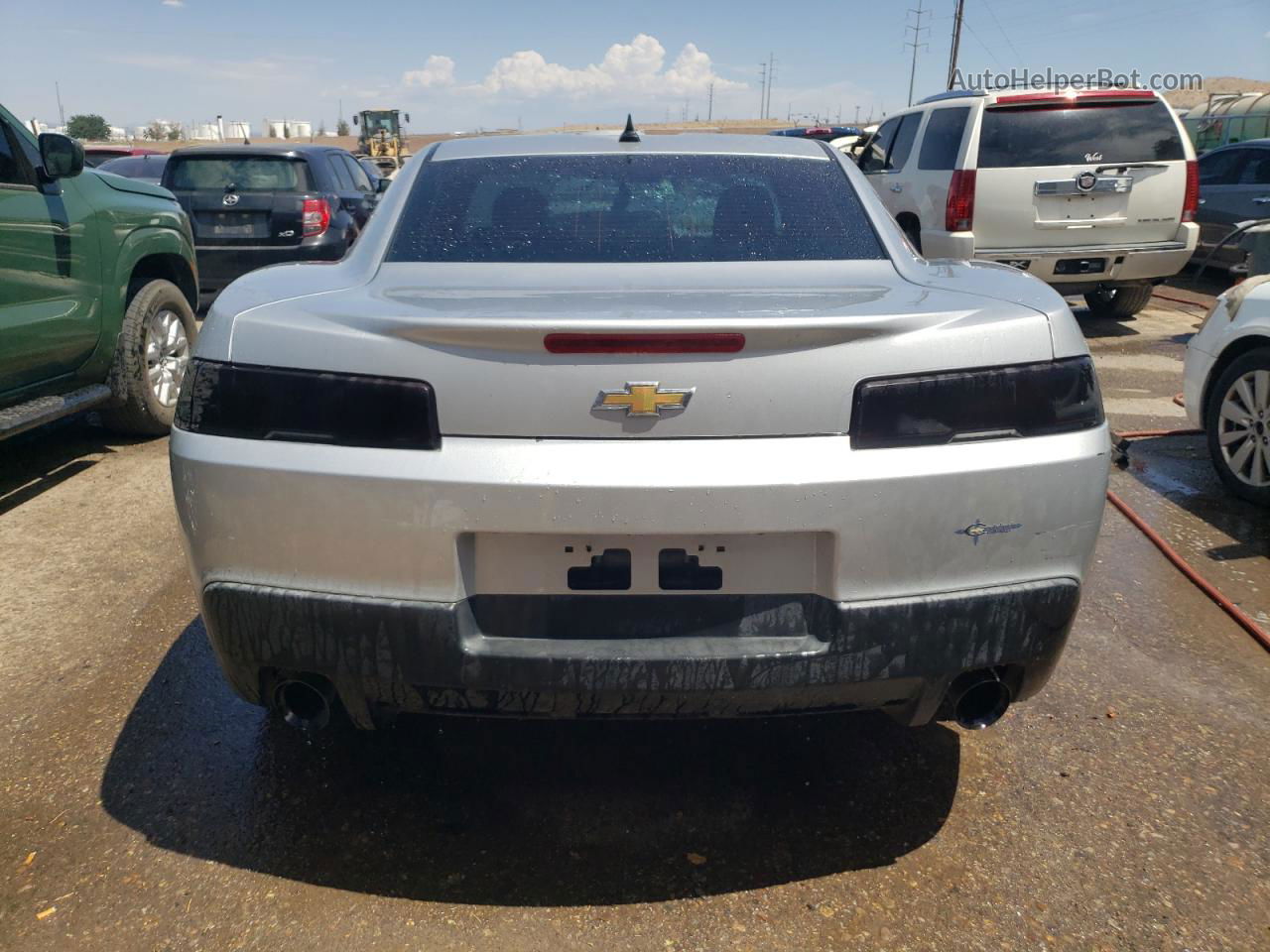 2015 Chevrolet Camaro Ls Silver vin: 2G1FB1E35F9304641