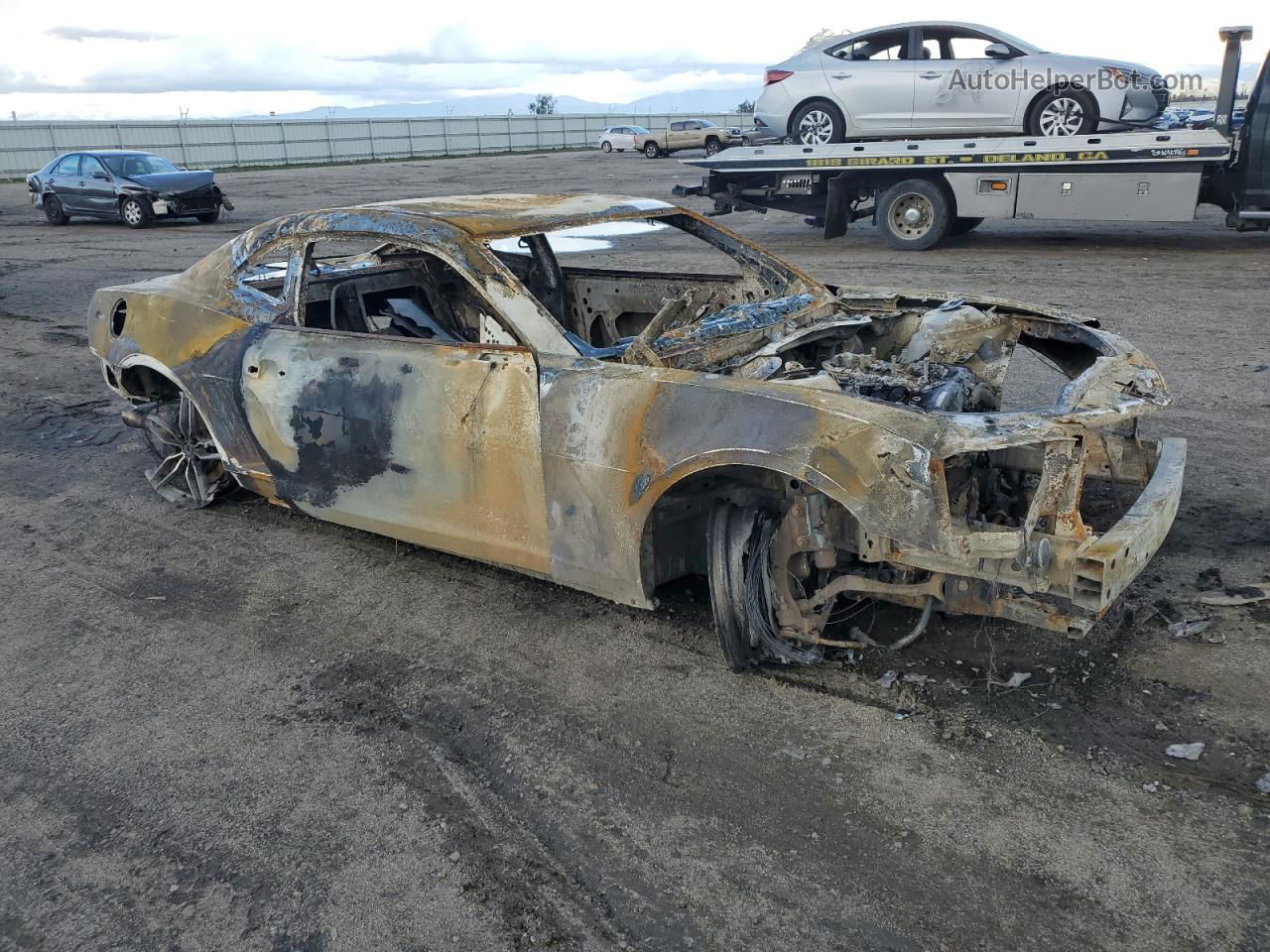 2014 Chevrolet Camaro Lt Пожар vin: 2G1FB1E36E9308633