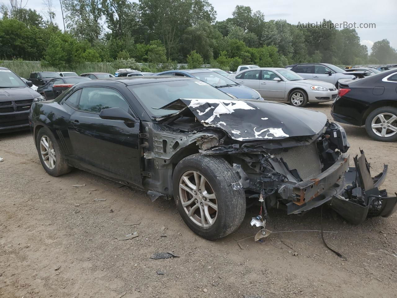 2015 Chevrolet Camaro Ls Черный vin: 2G1FB1E3XF9255212