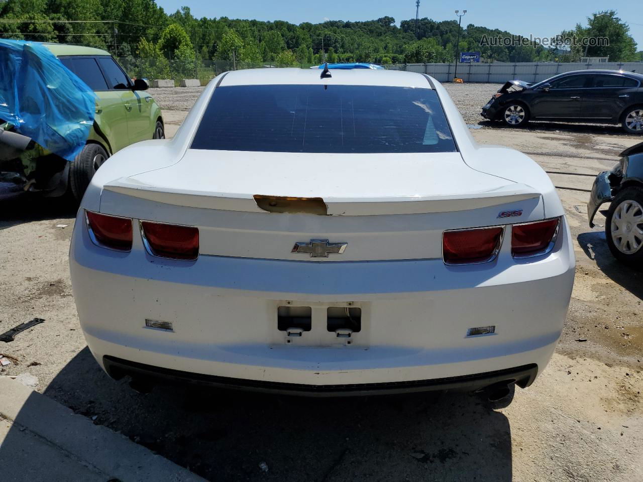 2010 Chevrolet Camaro Ls White vin: 2G1FE1EV9A9204981