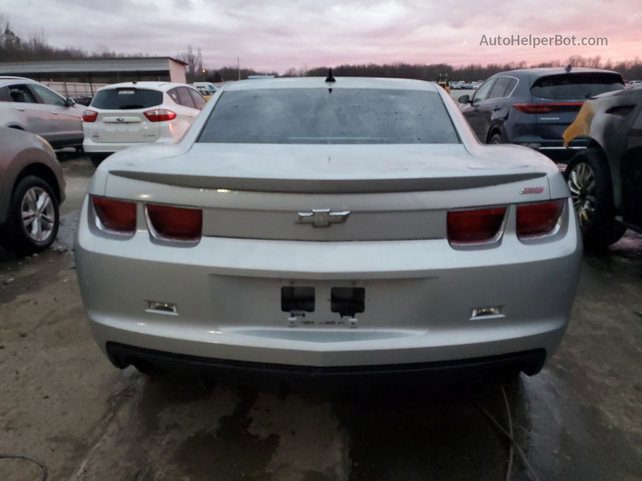 2010 Chevrolet Camaro Ss Серебряный vin: 2G1FK1EJ4A9123778