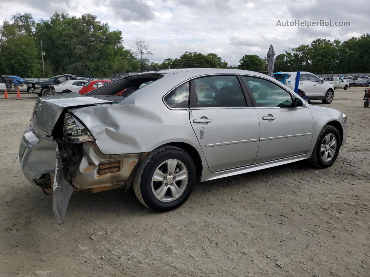 2014 Chevrolet Impala Limited Ls Silver vin: 2G1WA5E33E1102629