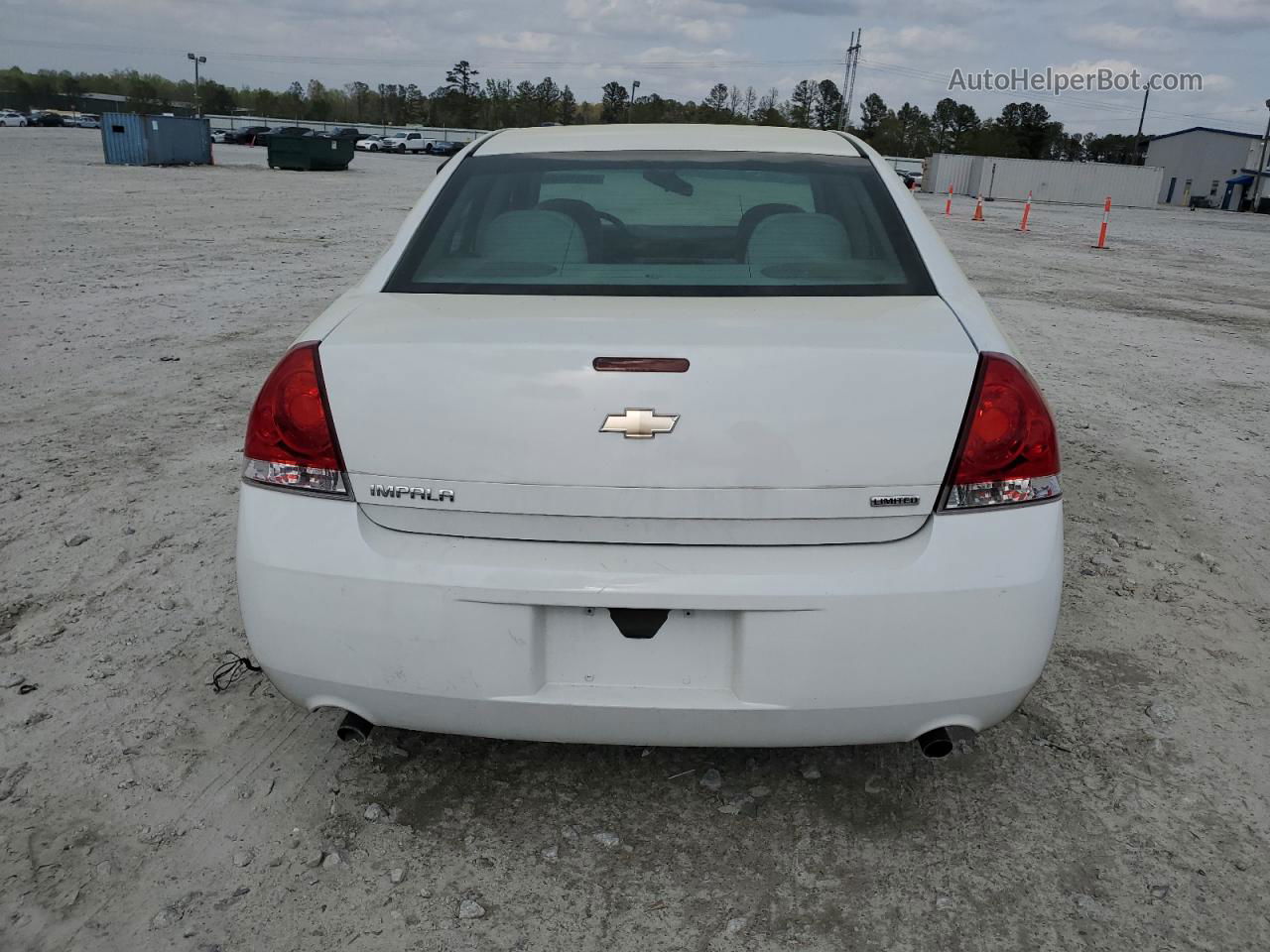 2014 Chevrolet Impala Limited Ls White vin: 2G1WA5E35E1148673