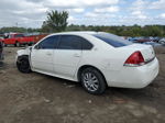 2009 Chevrolet Impala Ls White vin: 2G1WB57K691253536