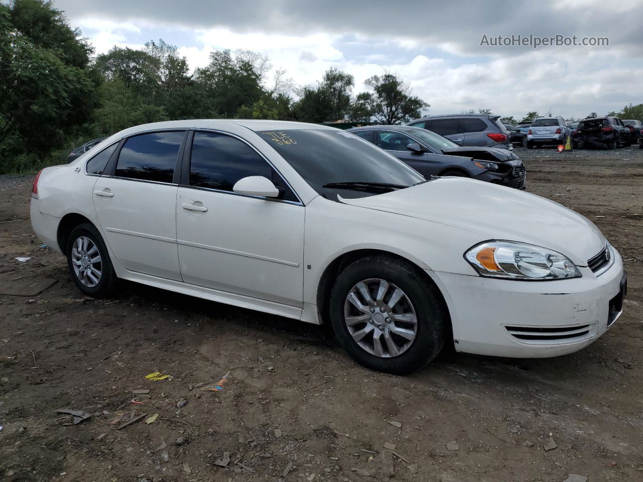 2009 Chevrolet Impala Ls White vin: 2G1WB57K691253536