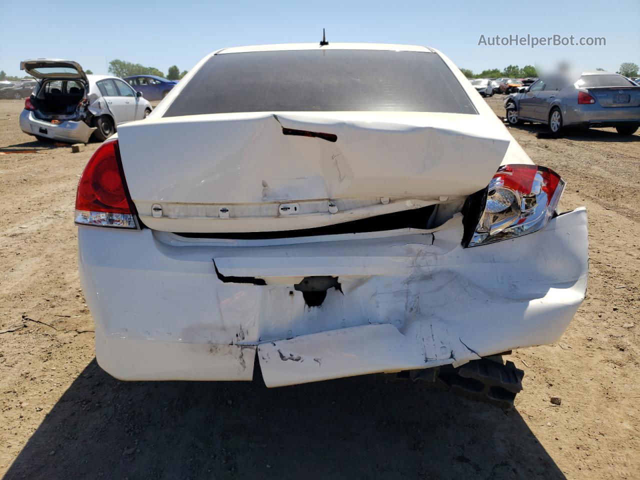 2009 Chevrolet Impala Ls White vin: 2G1WB57KX91284918