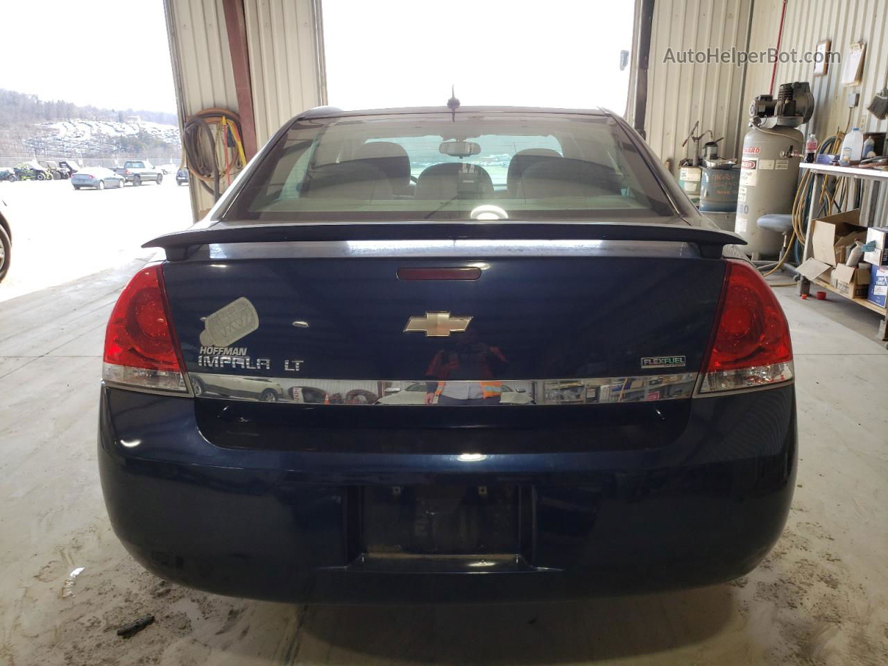 2011 Chevrolet Impala Lt Blue vin: 2G1WB5EK8B1166455