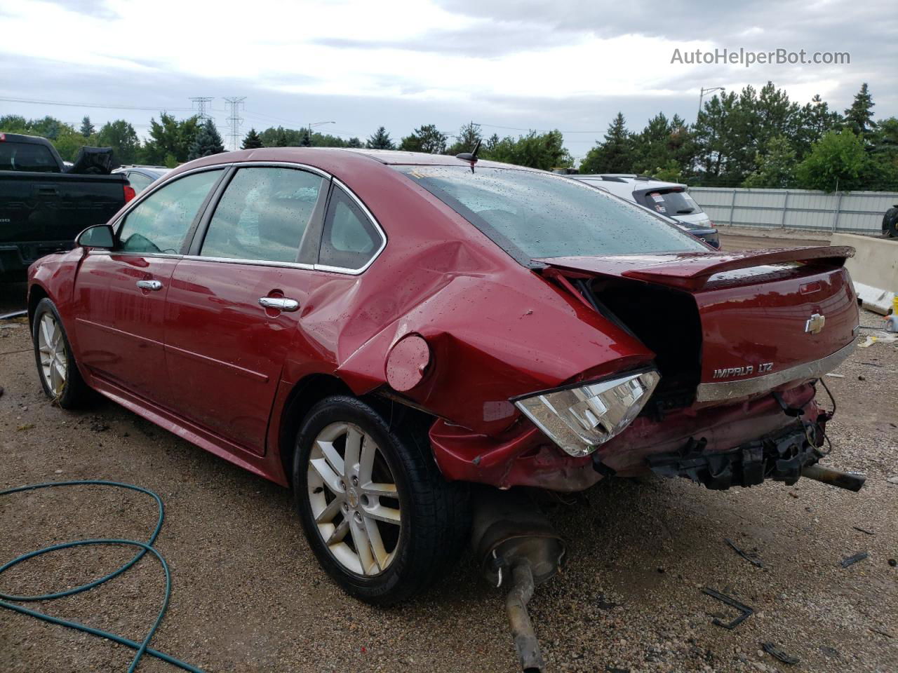 2011 Chevrolet Impala Ltz Red vin: 2G1WC5EM0B1200080