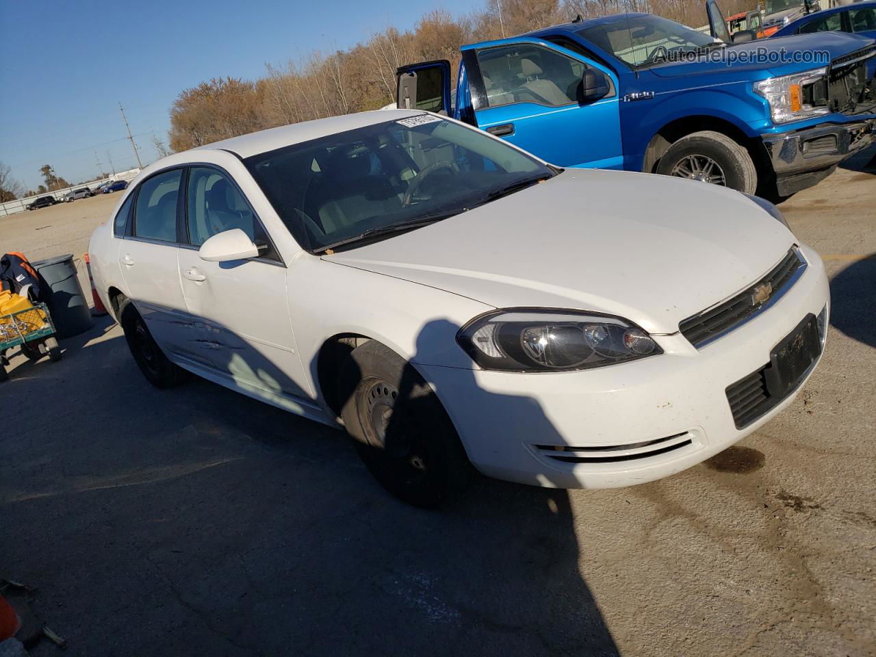 2011 Chevrolet Impala Ls White vin: 2G1WF5EK8B1242471