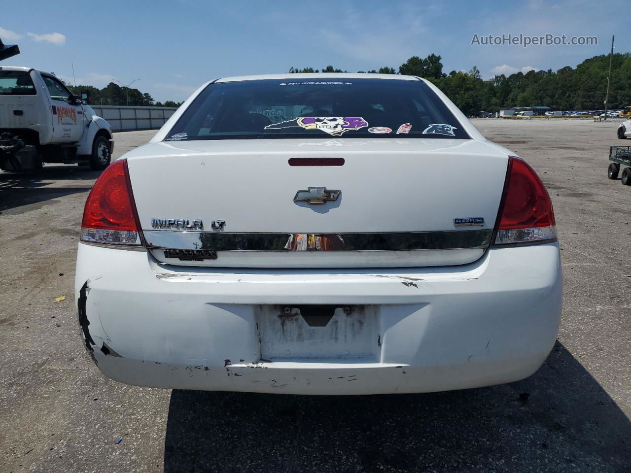 2011 Chevrolet Impala Lt White vin: 2G1WG5EK6B1209868