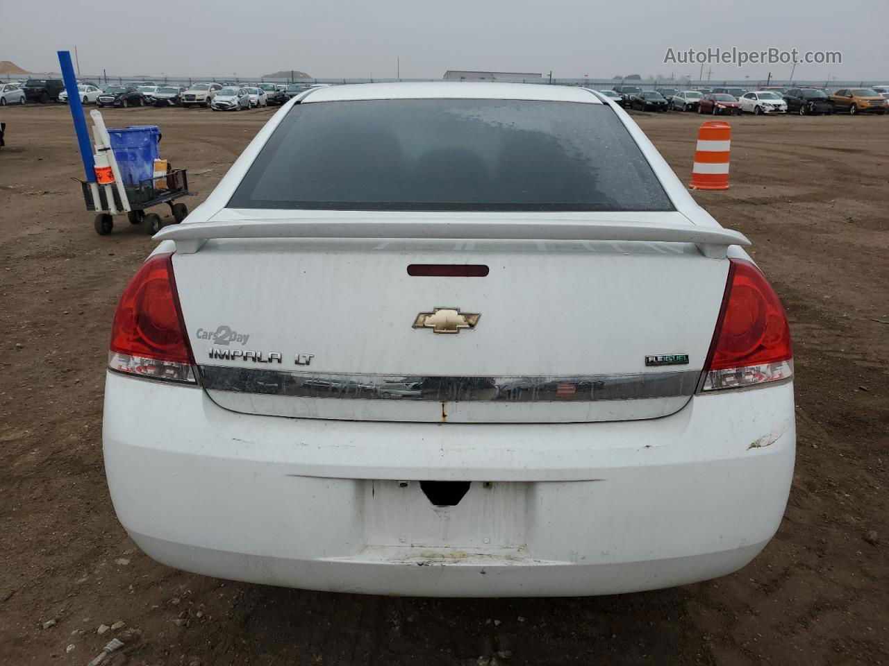 2011 Chevrolet Impala Lt White vin: 2G1WG5EK7B1317108