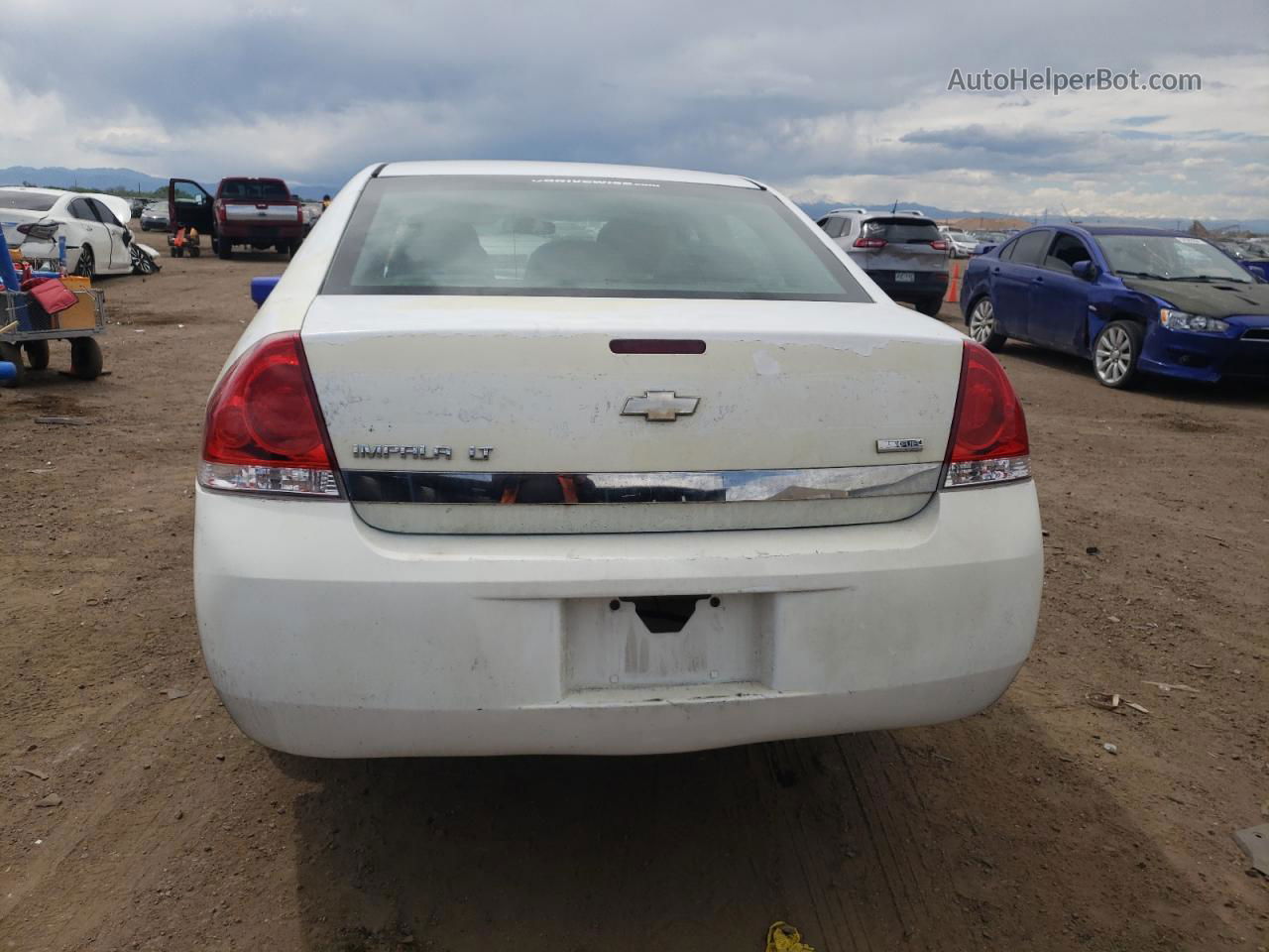 2011 Chevrolet Impala Lt White vin: 2G1WG5EKXB1127156