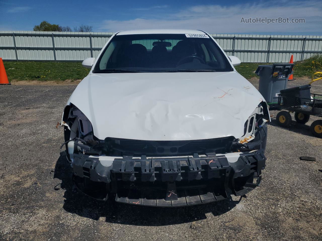 2011 Chevrolet Impala Lt White vin: 2G1WG5EKXB1160447