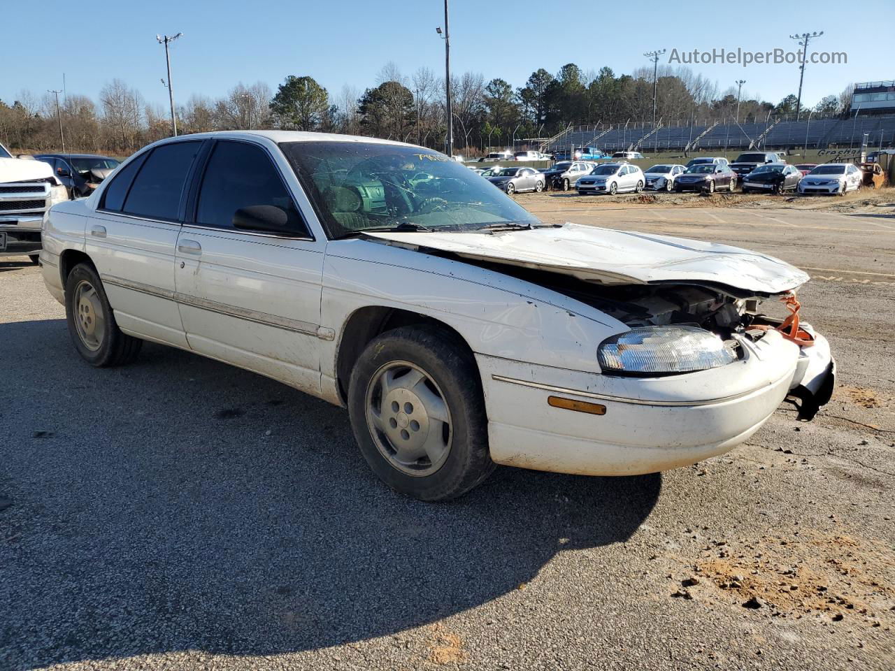 1999 Chevrolet Lumina Base White vin: 2G1WL52M0X9264228