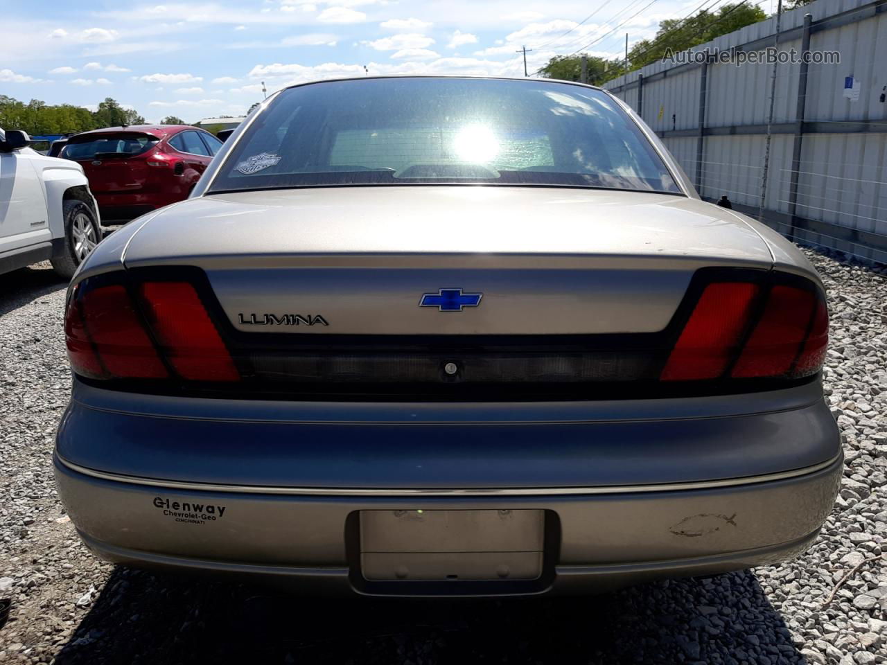 1999 Chevrolet Lumina Base Beige vin: 2G1WL52M5X9171835