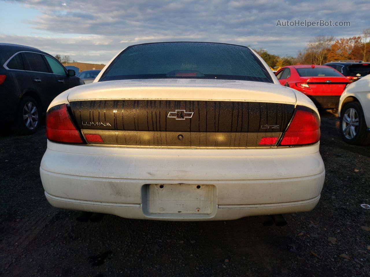 1999 Chevrolet Lumina Ltz White vin: 2G1WN52K4X9109660