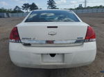 2009 Chevrolet Impala 1lt White vin: 2G1WT57K291227156