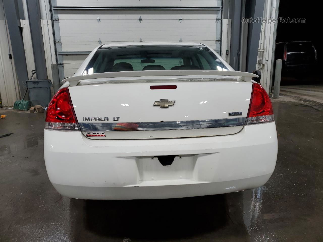 2009 Chevrolet Impala 1lt White vin: 2G1WT57K591266291