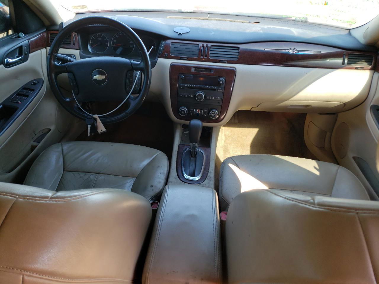 2009 Chevrolet Impala 1lt Красный vin: 2G1WT57K891138112