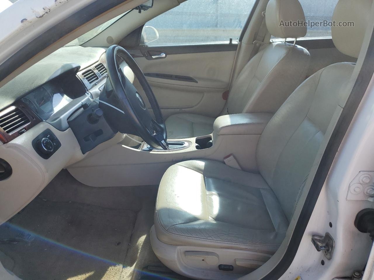 2009 Chevrolet Impala 1lt Белый vin: 2G1WT57K991104082