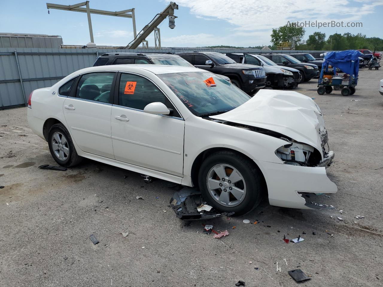 2009 Chevrolet Impala 1lt White vin: 2G1WT57N091111013