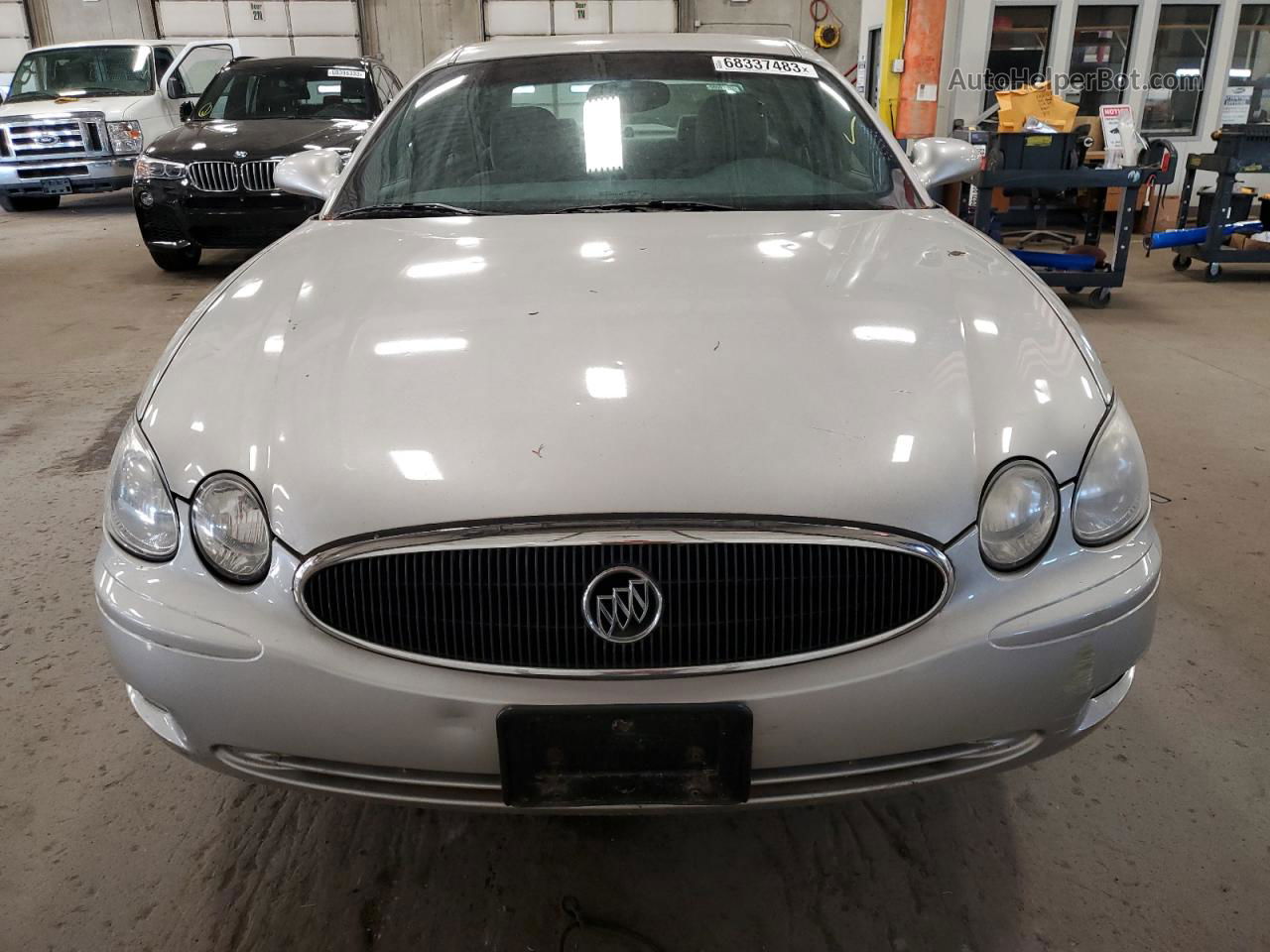 2007 Buick Lacrosse Cx Серебряный vin: 2G4WC552271142885