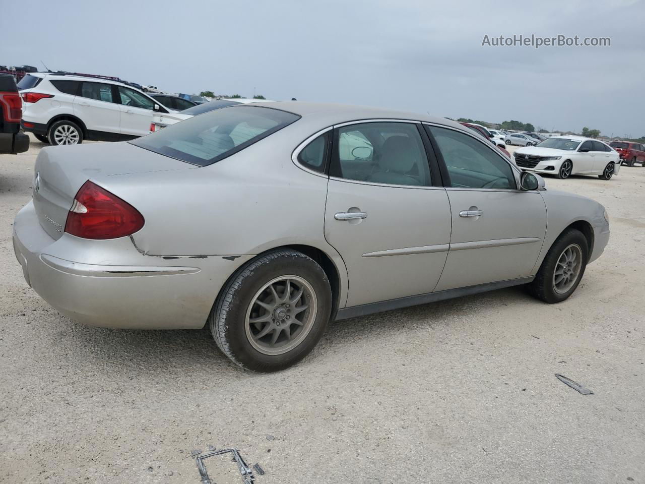 2007 Buick Lacrosse Cx Silver vin: 2G4WC552571114224