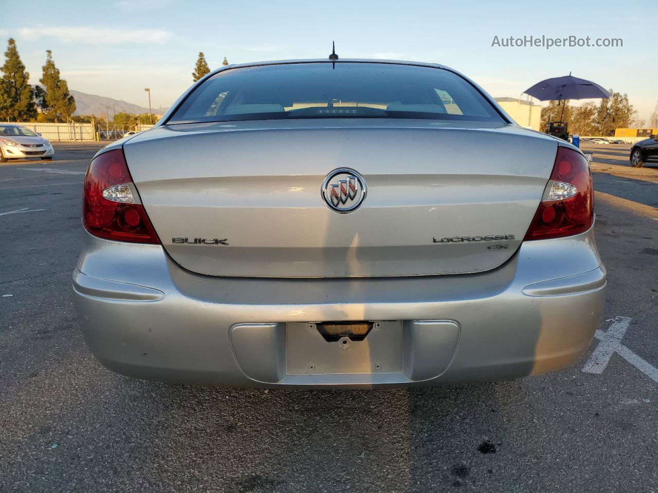 2007 Buick Lacrosse Cx Silver vin: 2G4WC582071137454