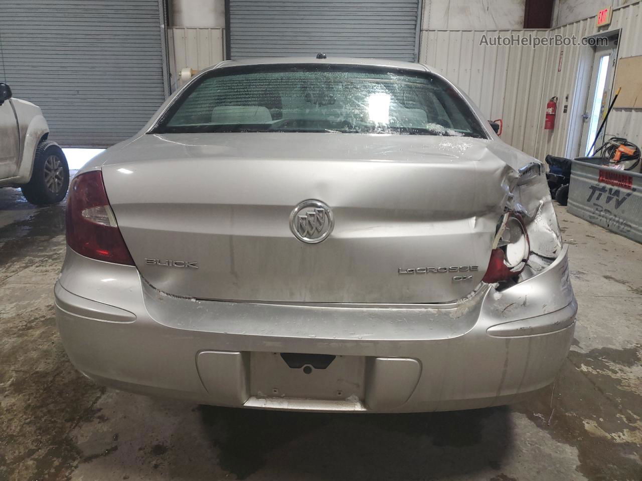 2007 Buick Lacrosse Cx Серебряный vin: 2G4WC582671133876